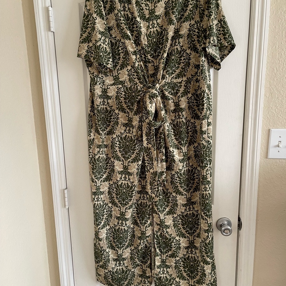 SHEIN Curve Tie-Front Green and Cream Printed Women's Dress (2XL) plus size
